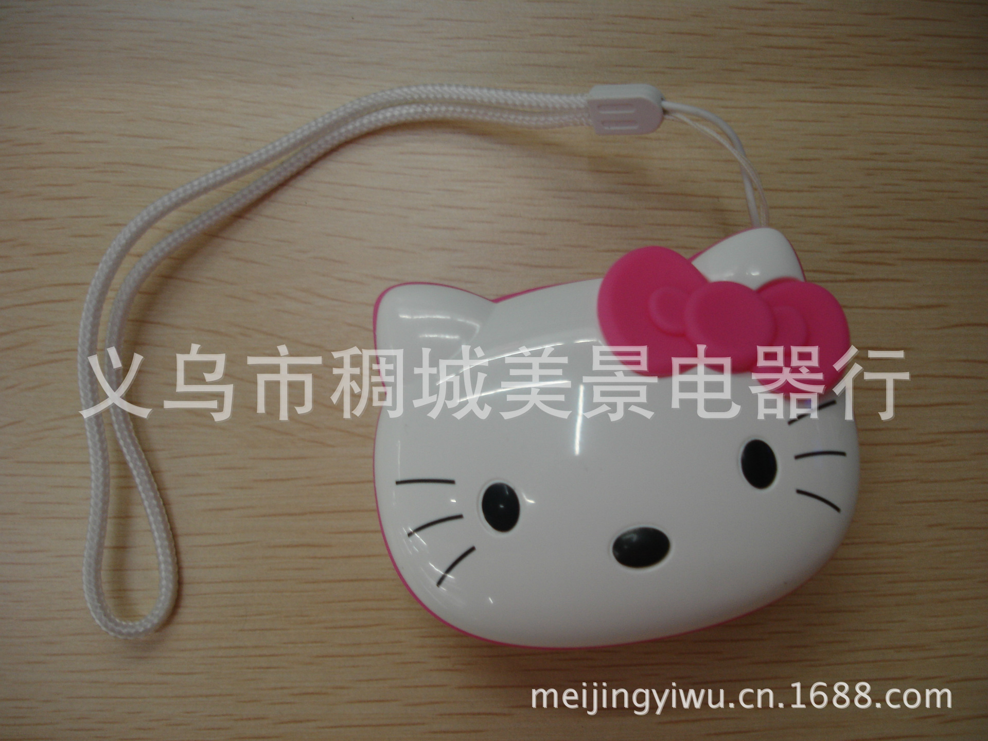 FM radio ZY-A803 KITTY Cat with TF card MP3 function Animal speaker cmik radio