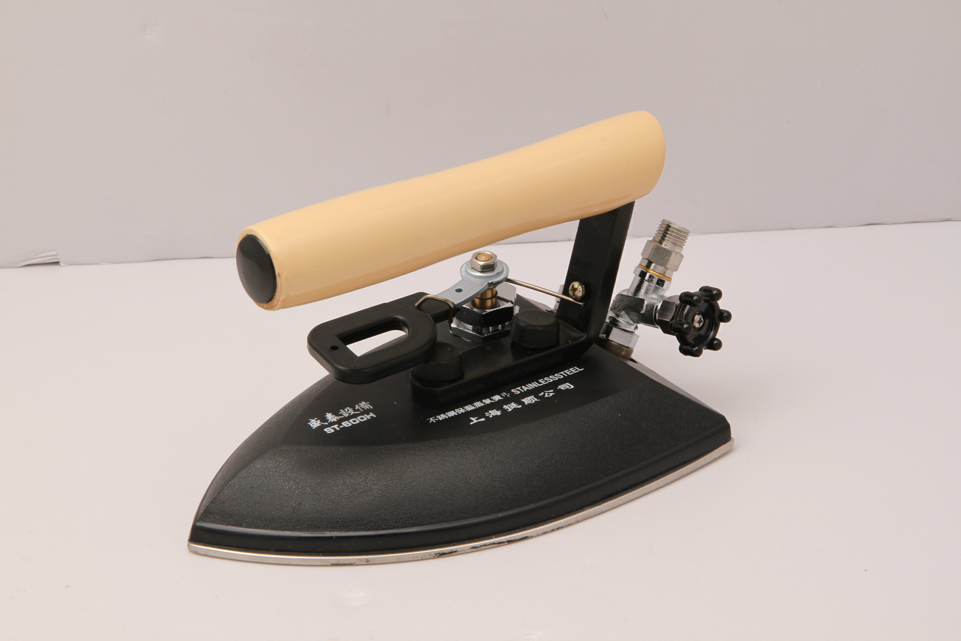 大量供应银星牌吊瓶熨斗全蒸汽熨斗产品图