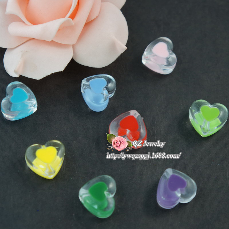 Yiwu Ganzheng wholesale of heart-shaped accessories, pearl within pearl, nectarine heart beads, toothpick beads, string of mixed colors