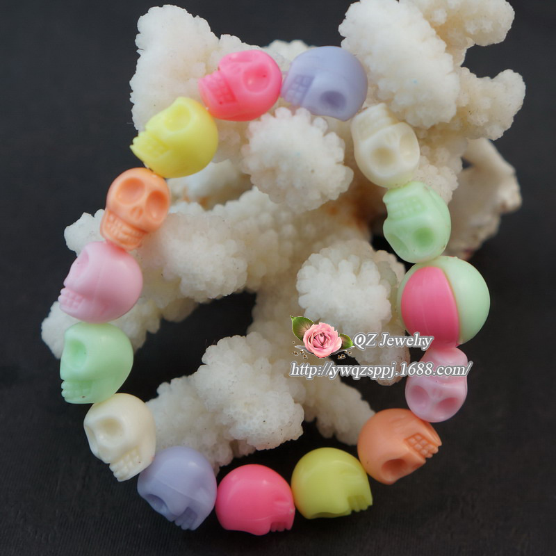 Spring-colored acrylic skull bracelet accessories, Buddhist prayer beads, skull DIY children's jewelry accessories, mixed colors Specification image