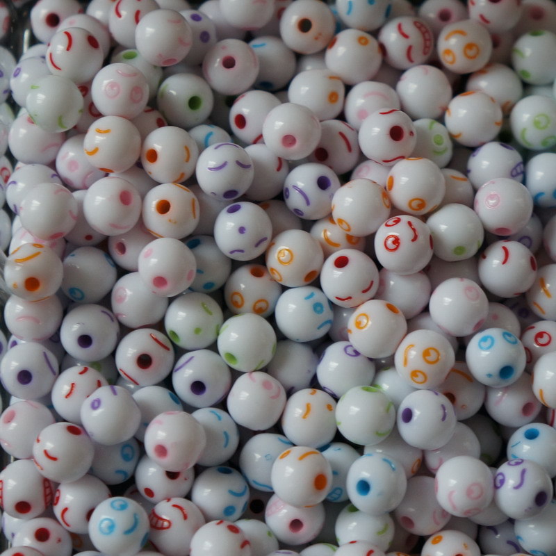 Alibaba Special Sale Children's handcrafted beaded educational toy accessories Solid color acrylic smiling face beads factory direct sales Specification image