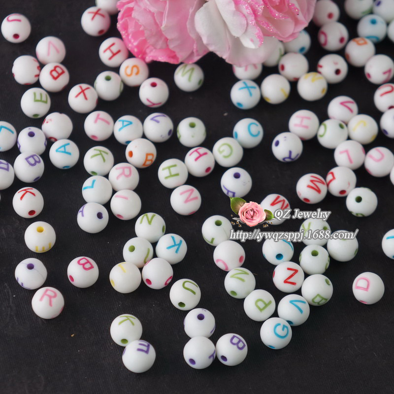 Hot-selling new 8mm white background letter bead diy letter bead jewelry accessories, string beads, acrylic beads wholesale details Picture