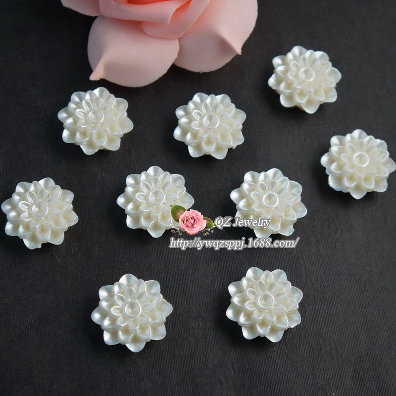Wholesale of Korean imitation pearl, irregular-shaped imitation pearl wedding gifts, decorative items, flower rose hair clips details Picture