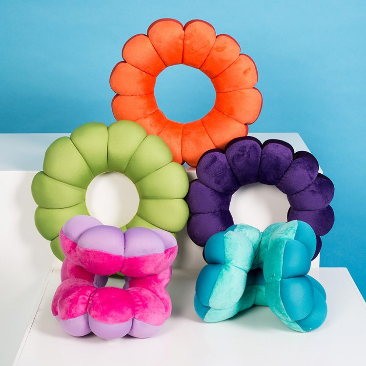 Customized travel aircraft, cute doughnut cushions, neck pillows, waist pillows, neck protectors, cross-border manufacturer wholesale