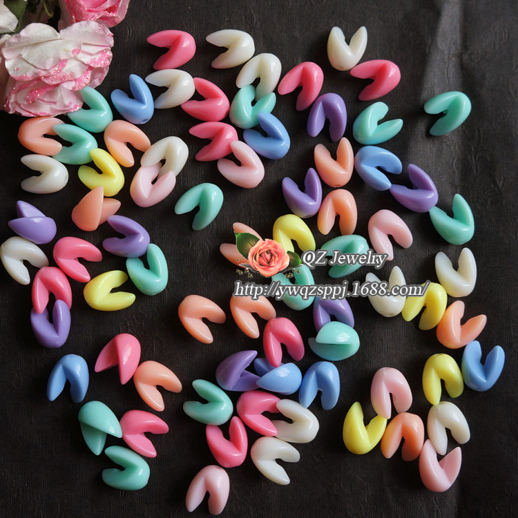 Factory direct sales of 12*14mm two-piece macaron-colored bead diy bracelet beading accessories Application Scenario
