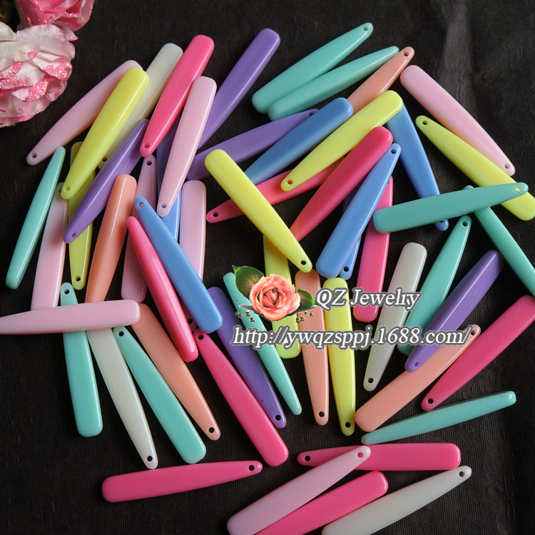 Yiwu small commodity acrylic clothing accessories 5*7*40mm long plastic hanging hole diy beaded jewelry accessories details Picture
