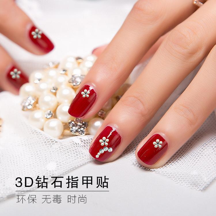Nail diamond stickers, nail stickers, nail stickers, self-adhesive diy12 styles in stock wholesale, fashionable patterned coats for export Application Scenario