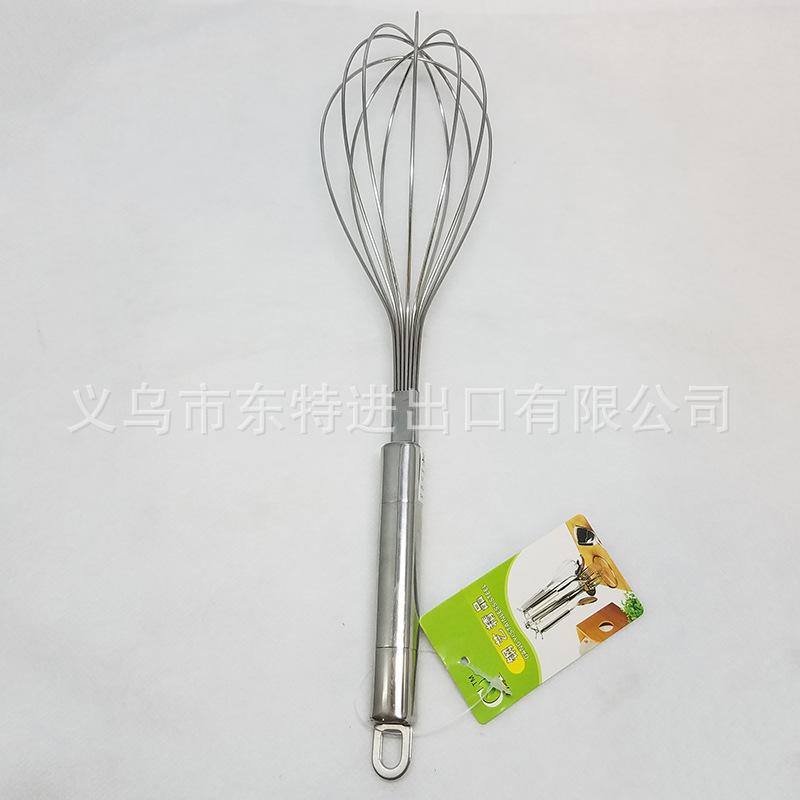 Factory direct sales of stainless steel egg beaters with spray-painted square handles, household baking supplies, manual egg beaters Application Scenario