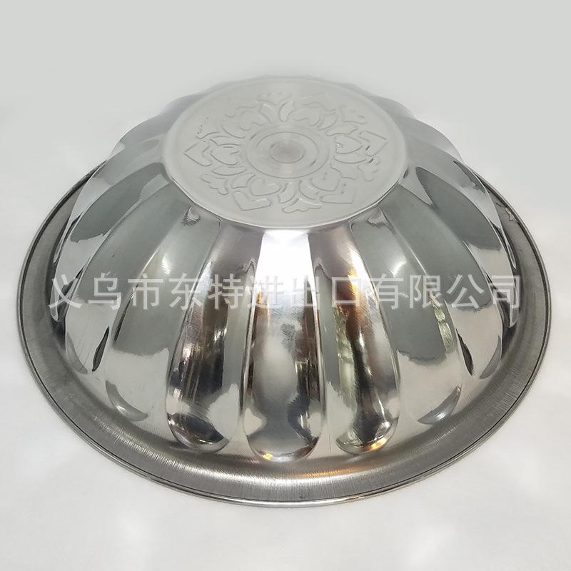 Factory direct sales of stainless steel elegant flower plates, bronze pressed flower plates, household fruit and snack flower plates details Picture