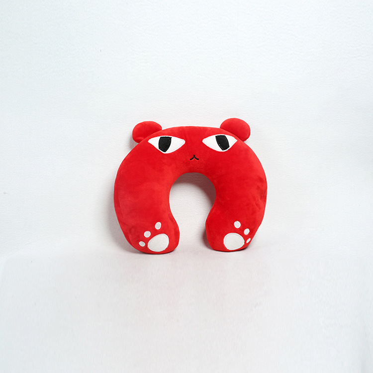 Custom Cartoon Pillow Neck Pillow Car Office Pillow Travel Portable U-Shaped Pillow Manufacturers Wholesale Application Scenario