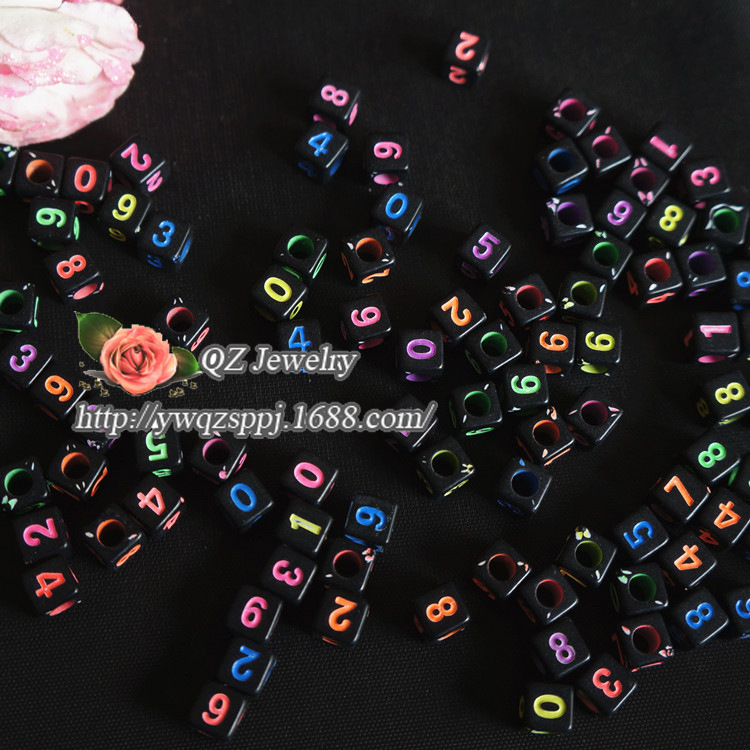 Factory direct sales of 7mm acrylic square water-washed letter beads, Arabic numeral beads, string accessory materials Specification image
