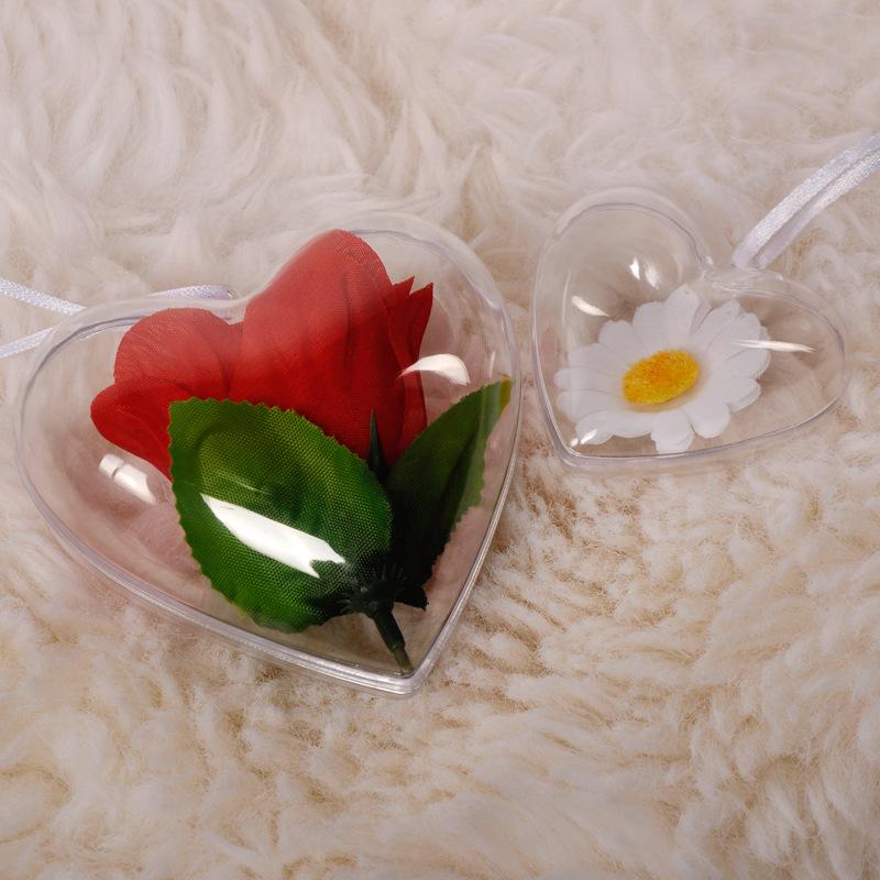 A large quantity of heart-shaped transparent Christmas balls, PS plastic balls, scene decoration, macaron plastic balls, high-quality plastic balls in stock Application Scenario