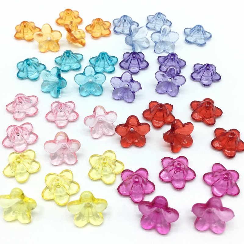 Ancient-style palace flower hairpins, lotus leaf flower acrylic transparent flower accessories, bride's headwear, five-leaf flower receptions, scattered beads Application Scenario