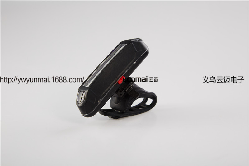 厂家直发批发红光自行车尾灯 USB充电户外骑行警示灯 LED单车灯产品图