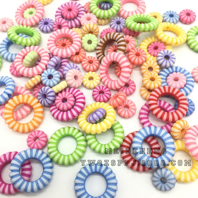 Wholesale of plastic washed striped circle beads, children's toys, beaded bracelets, necklaces and loose beads