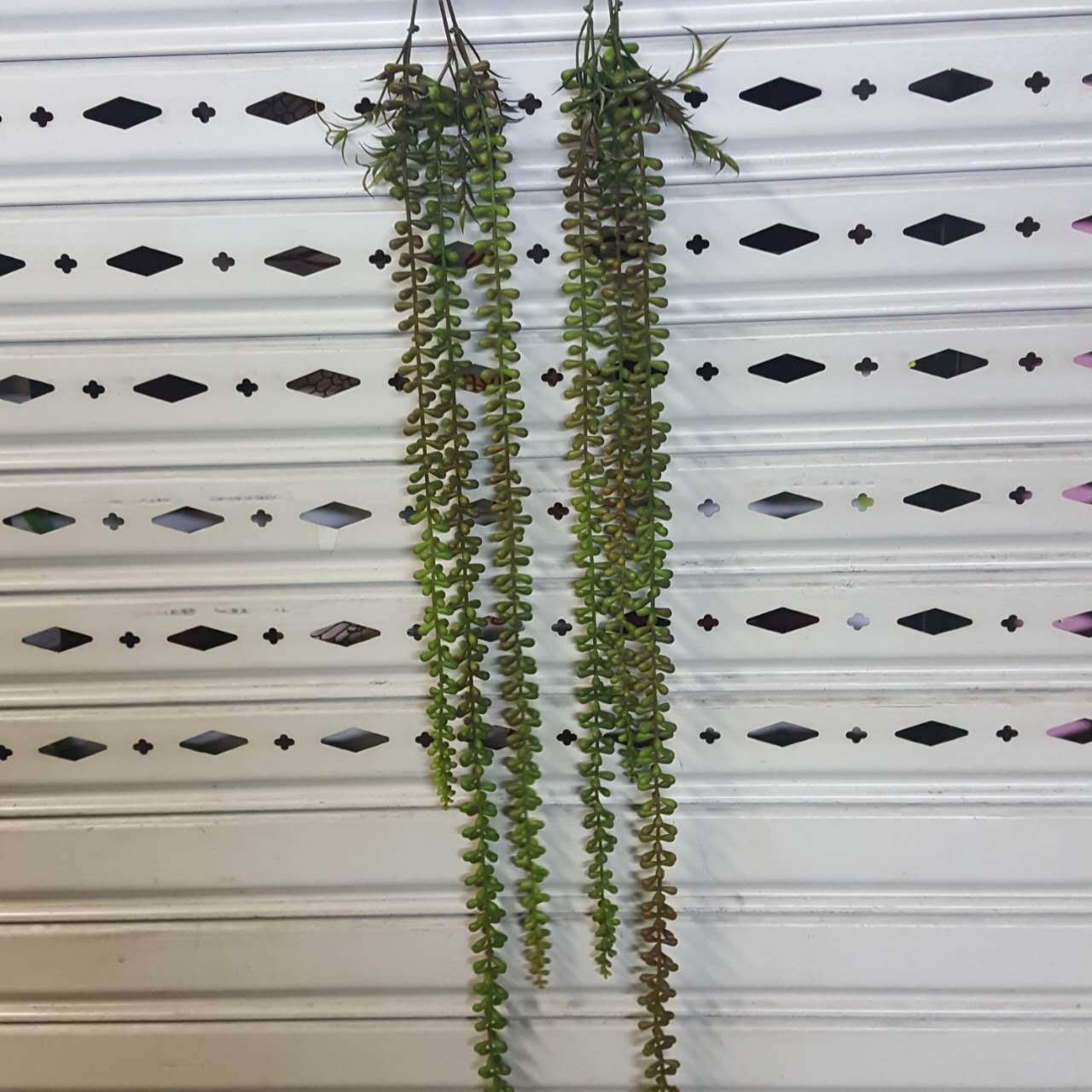 Simulated dragon whiskers hung, simulated prayer beads strung, simulated air grass decorated, real photos of fake grass, "Crossing the River Dragon", "Willow leaves", "lover's Tears", prayer beads Item Picture