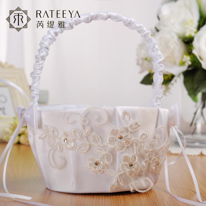 Wedding products, wedding products, wedding products, wedding products, wedding products, direct supply from wedding product manufacturers. Western-style wedding flower baskets, hand-embroidered bows, flower girls, bridesmaid flower baskets, wedding supplies