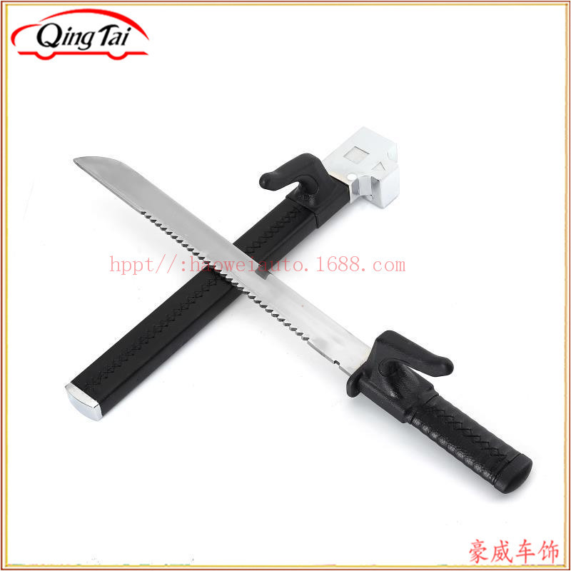 Factory direct sales of car steering wheel lock knife locks, car anti-theft, self-defense, self-rescue, broken window escape knife-shaped locks wholesale Application Scenario