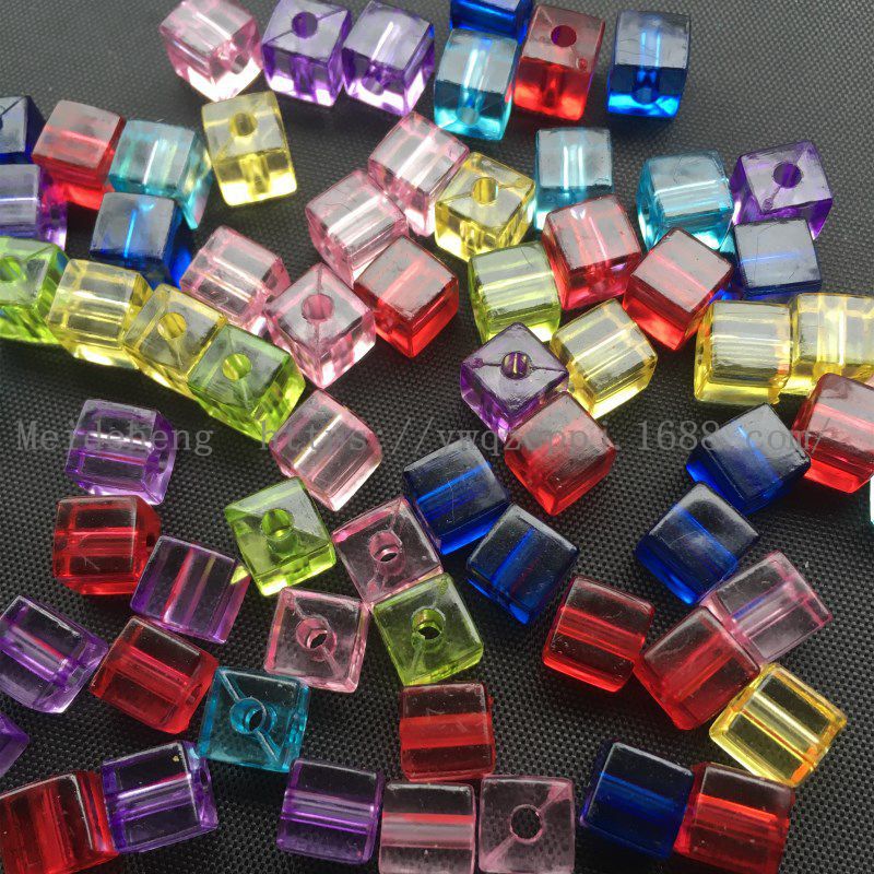 Yiwu Meideheng 7mm transparent acrylic square beads DIY handcrafted accessories diamond decoration materials Item Picture