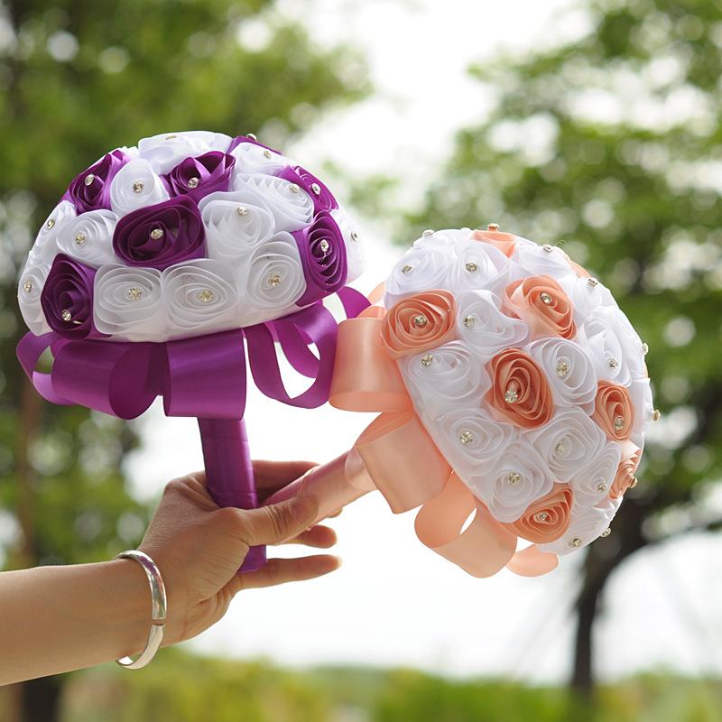 Wholesale of wedding supplies, including European, American and Korean style bridal and bridesmaid bouquets, bride throwing flowers, and simulated ribbon bouquets Application Scenario