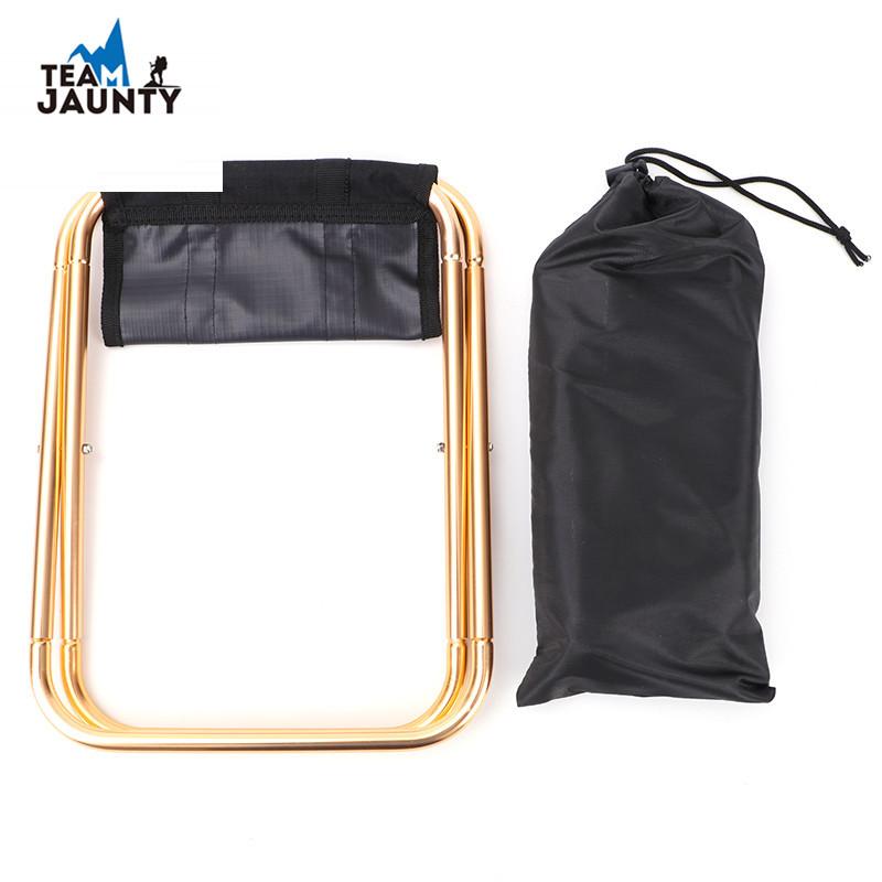 Outdoor folding chairs, camping fishing chairs, barbecue stools, folding stools, train stools, camping aluminum alloy portable small stools, stools Application Scenario