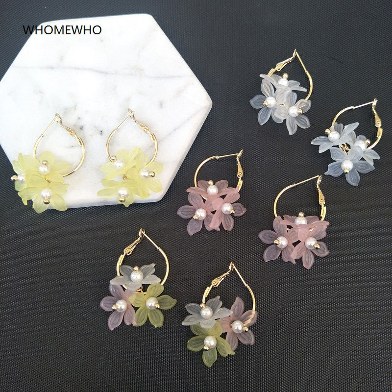 Factory direct sales of 22mm mid-hole five-petal flower Korean-style bride headwear flower acrylic scattered beads ancient-style hairpin accessories Item Picture
