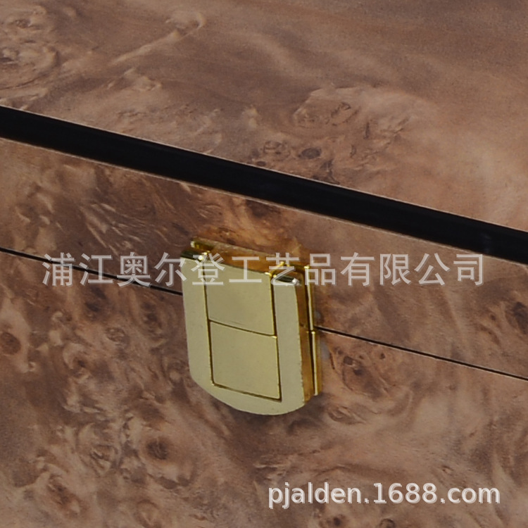 Black border line color matching white wooden box, universal lacquered wooden box, custom-made essential oil packaging wooden box, jewelry gift box Application Scenario