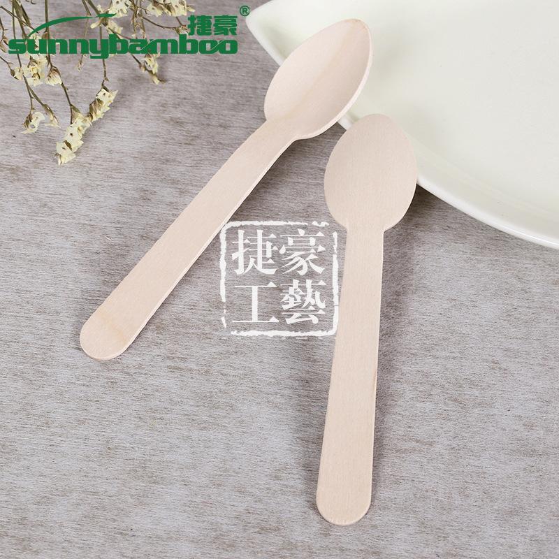 New high-quality disposable knives, forks and spoons, food-grade multi-purpose disposable tableware, portable wooden knives, forks and spoons for travel Application Scenario