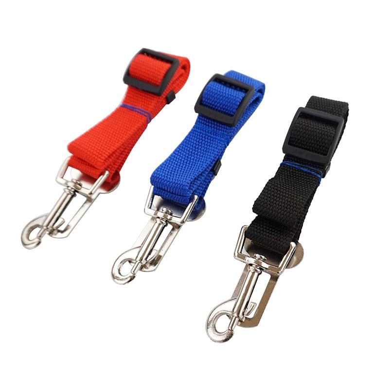 Factory direct sales of pet car safety belts for dogs and cats, car safety sockets, retractable and multi-color pet products