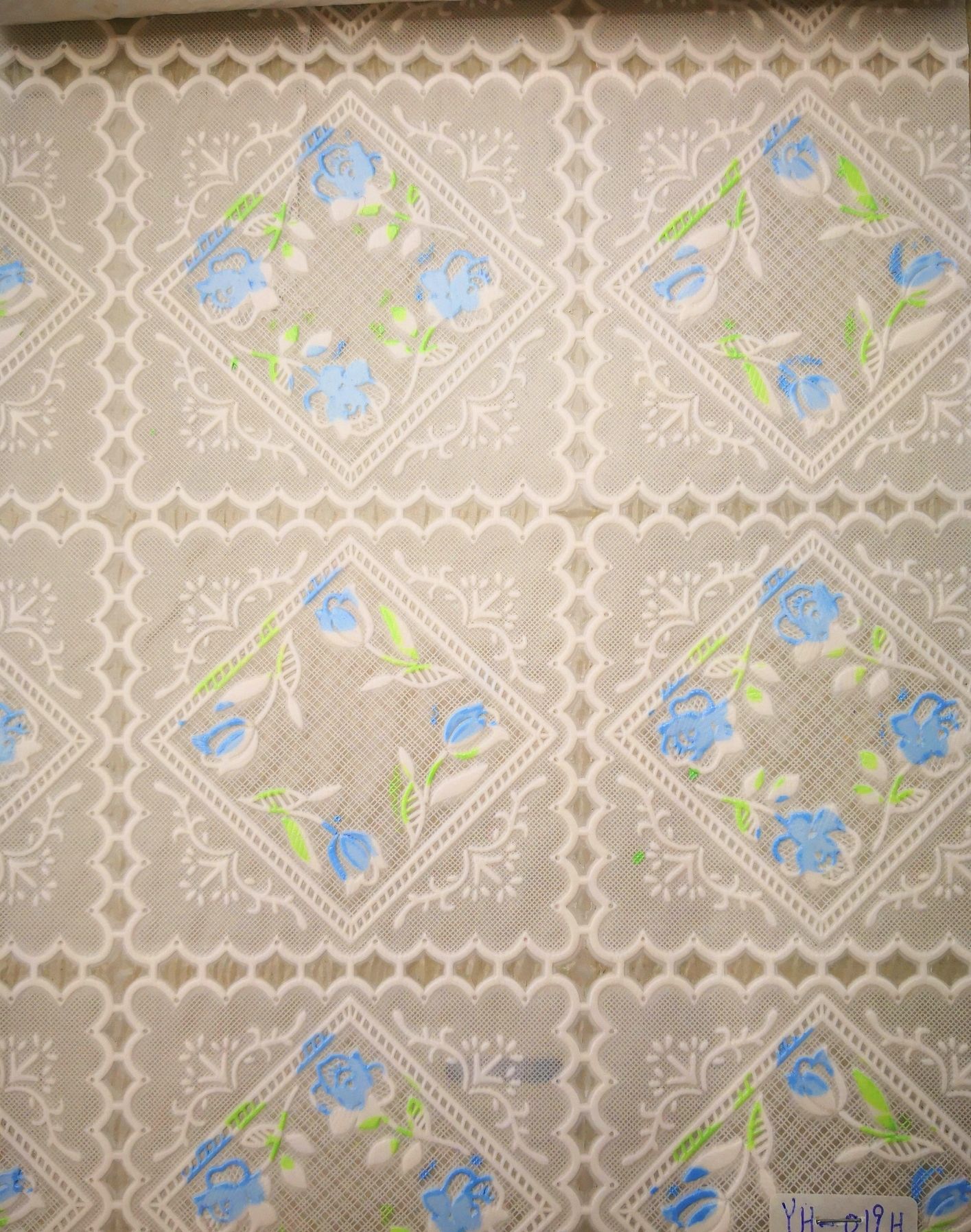 Factory direct new PVC lace tablecloth kitchen table waterproof oil table cloth hotel table cloth wholesale undefined