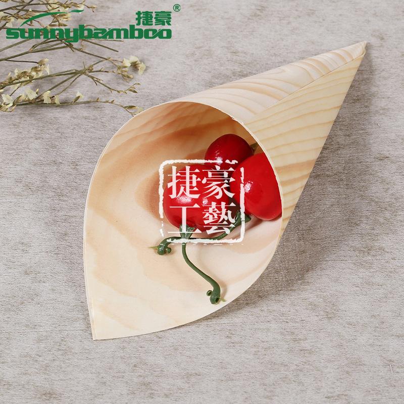 Japanese and Korean creative wooden ice cream cone coffee shop, disposable snack packaging, wooden veneer egg roll container, ice cream packaging