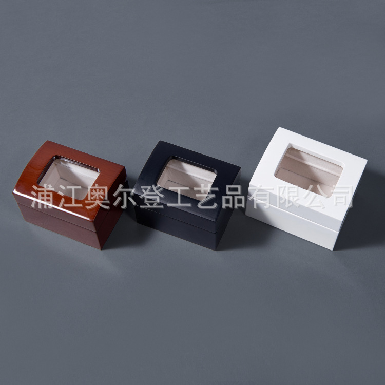 Customized and wholesale of portable mini pull-out wooden boxes, pull-out gift boxes, glass packaging boxes, and hollowed-out jewelry boxes Application Scenario