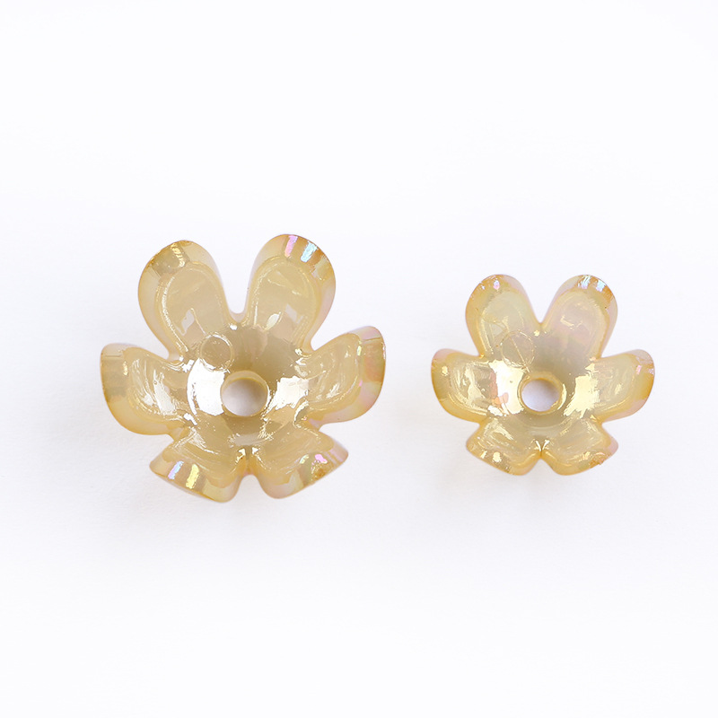 Direct sales from the manufacturer of medium-sized and small-sized acrylic six-prong flower-shaped beads, diy handcrafted beads, and glossy flower support beads undefined