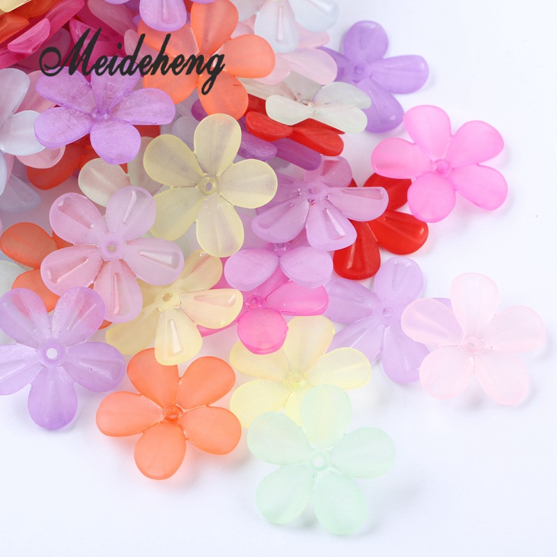 Factory direct sales of 30mm frosted transparent acrylic five-petal flower beads diy ancient-style hair accessory materials wholesale Application Scenario