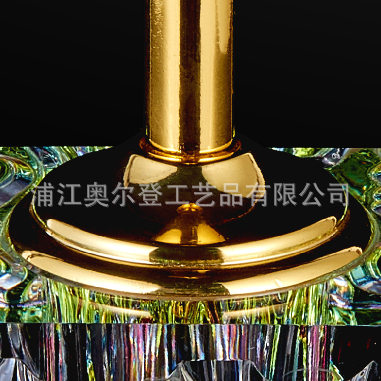 车载水晶香水瓶出风口q版旋转高档方形螺口香水瓶中东精油瓶15ml产品图