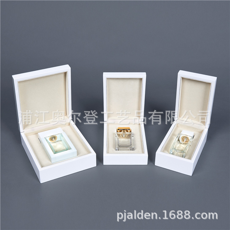 White small wooden box, accessory box, jewelry gift box, lacquered packaging box, custom-made essential oil bottle, crystal perfume bottle, wooden box