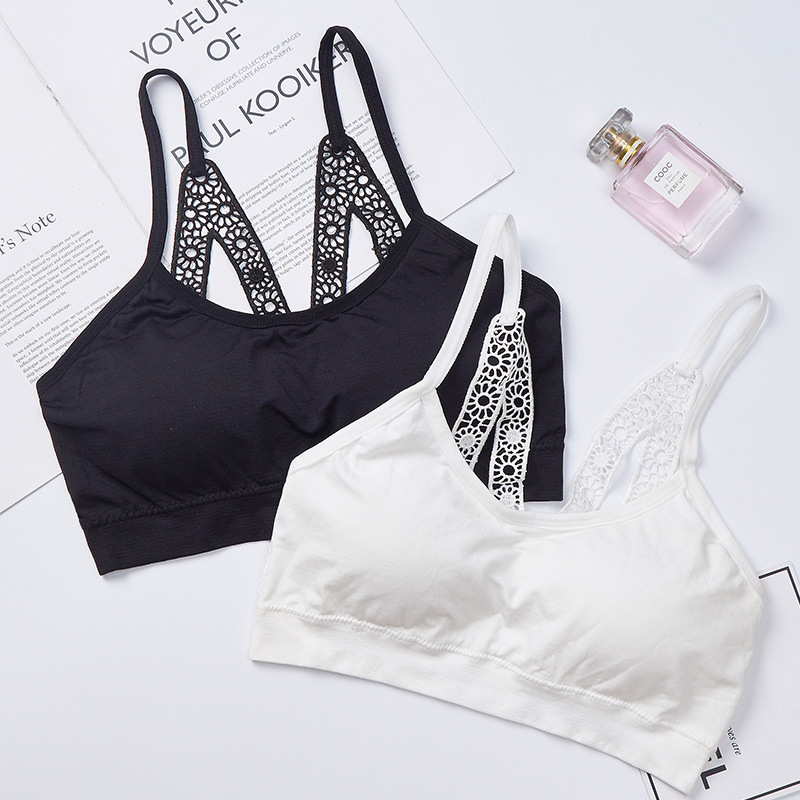 The new M-shaped lace backrest women's bra is a comfortable sleeping bra with anti-glare adjustment and a chest pad for breathability