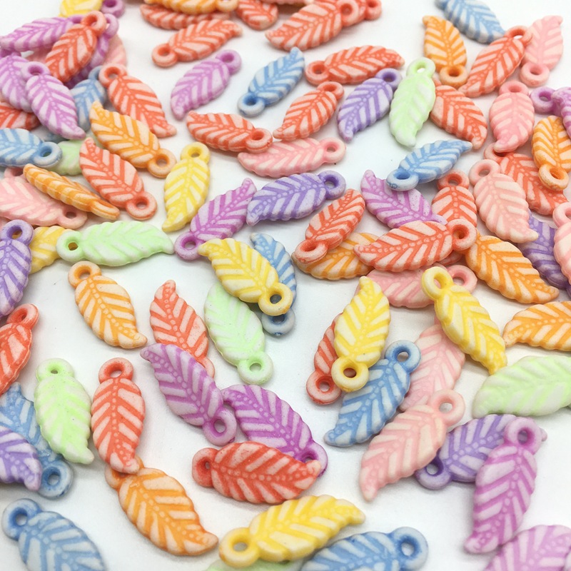 Ocean's multiple types of small fish, butterfly, crown, football beads, plastic children's educational beaded bracelet, necklace set, material undefined