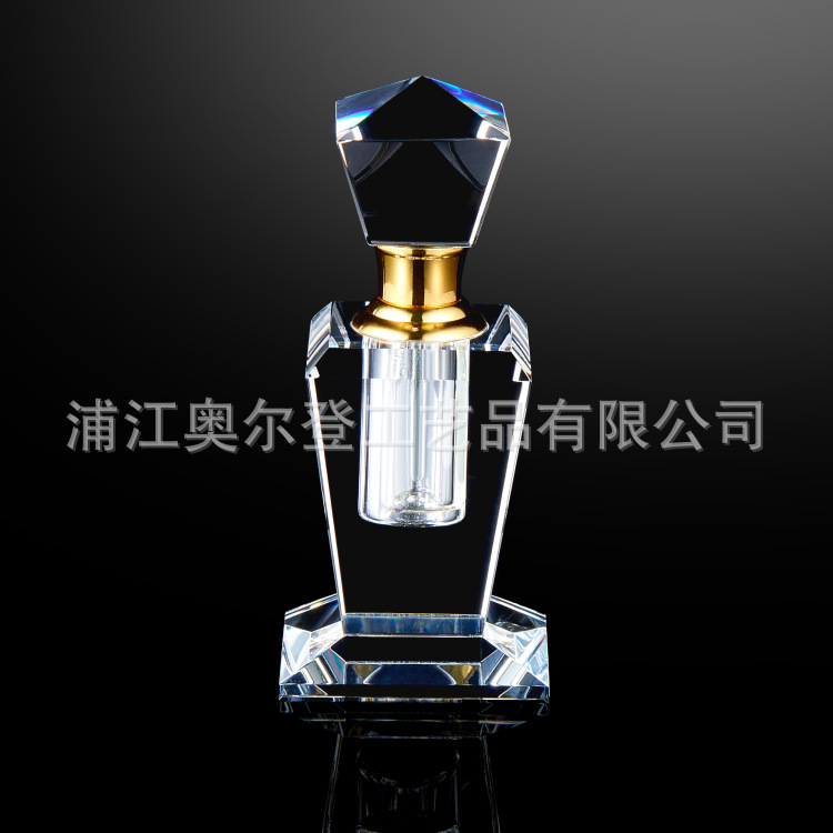 出口水晶汽车香水瓶水晶原材料加工定制男士q版香水瓶精油瓶5ml