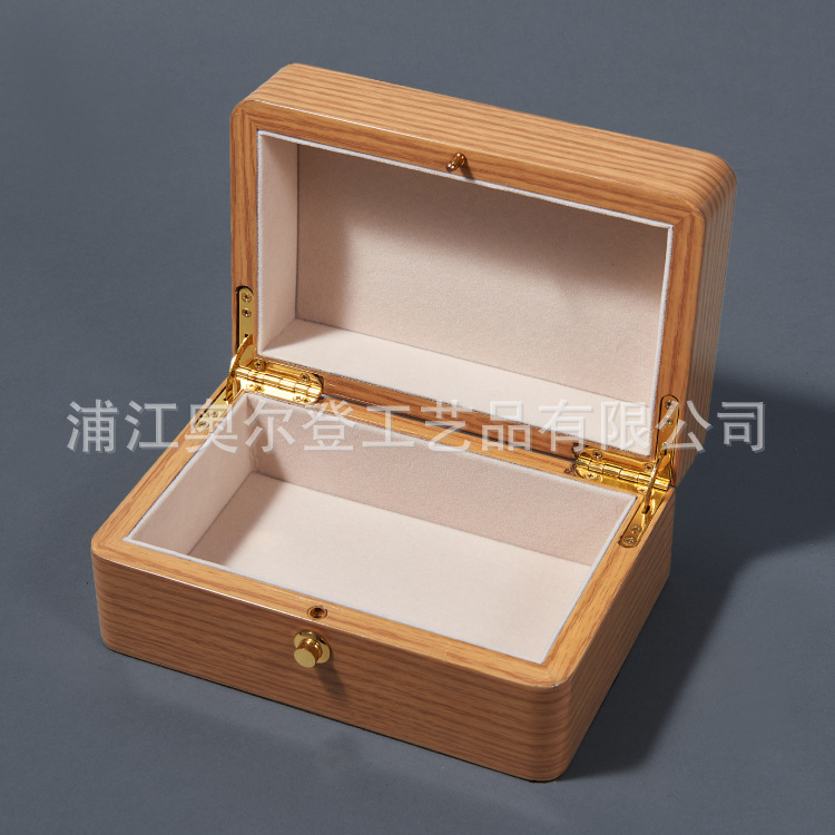 Sea cucumber and bird's nest wooden box for cosmetics, flip cover, European and American retro jewelry wooden box packaging box, flip cover processing and customization details Picture