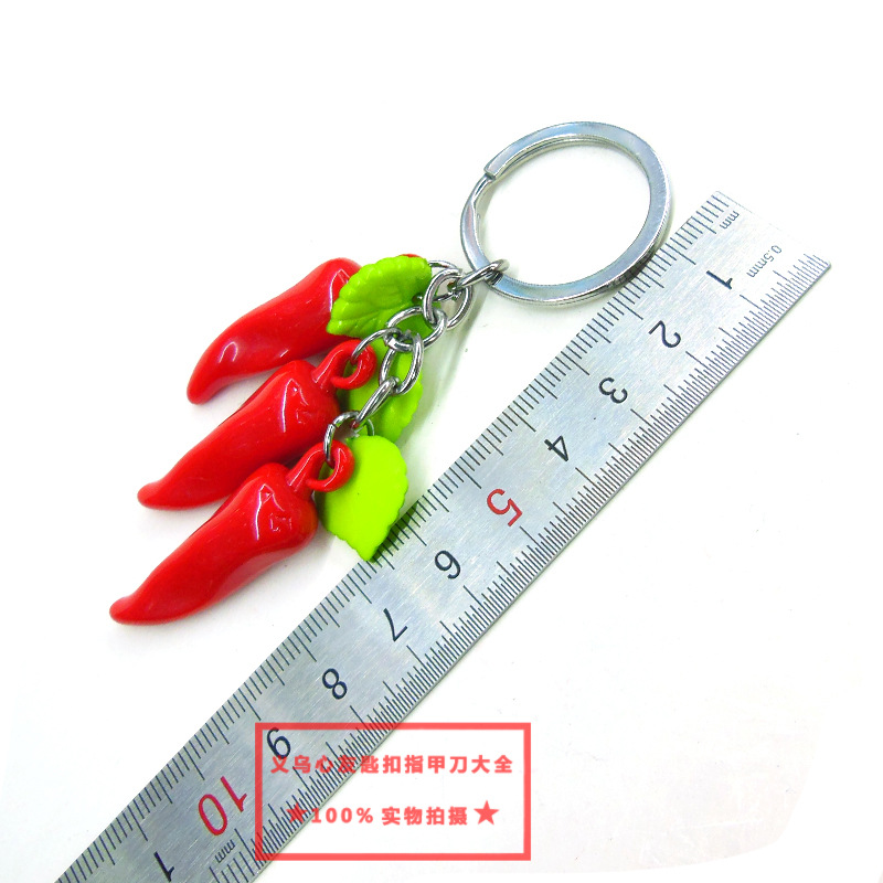 Auspicious red chili keychain ring pendant, bag decoration pendant, temple fair tourist souvenirs, direct wholesale of Yiwu small commodities Specification image