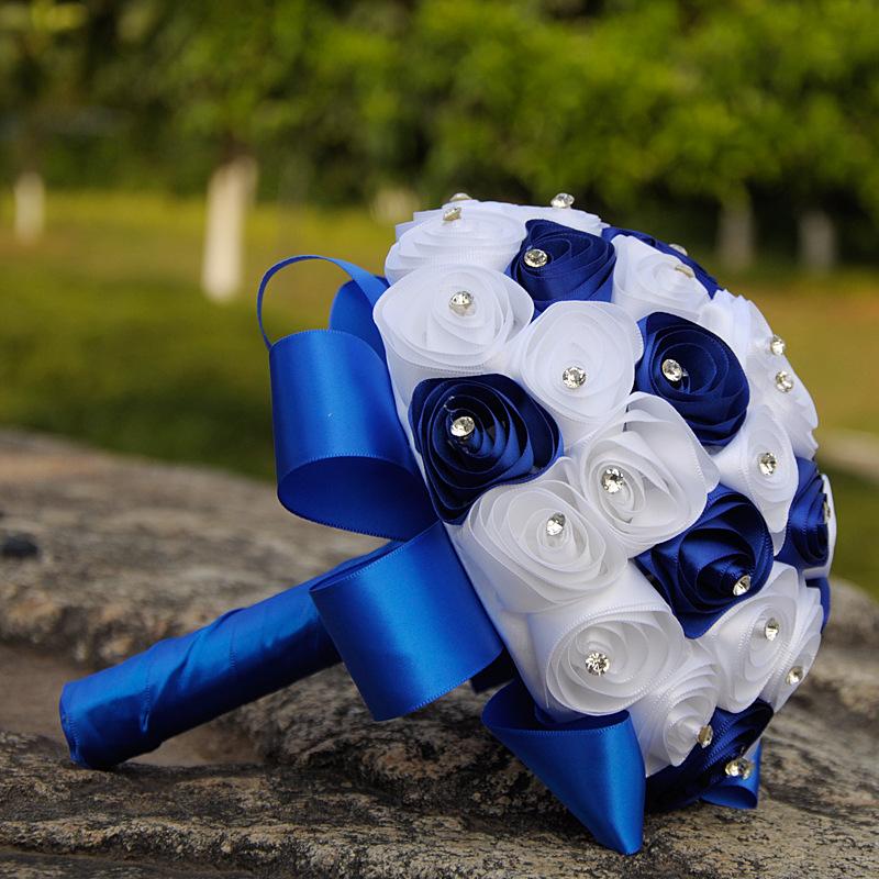 Wholesale of wedding supplies, including European, American and Korean style bridal and bridesmaid bouquets, bride throwing flowers, and simulated ribbon bouquets details Picture