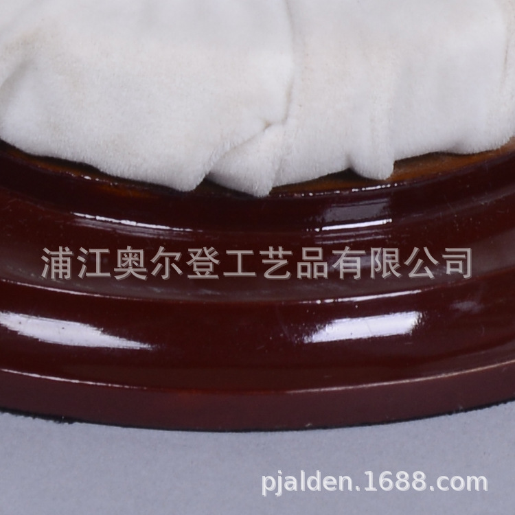 Wooden round box creative packaging custom essential oil bottle wooden box lacquered crystal perfume bottle 15ml set gift Application Scenario