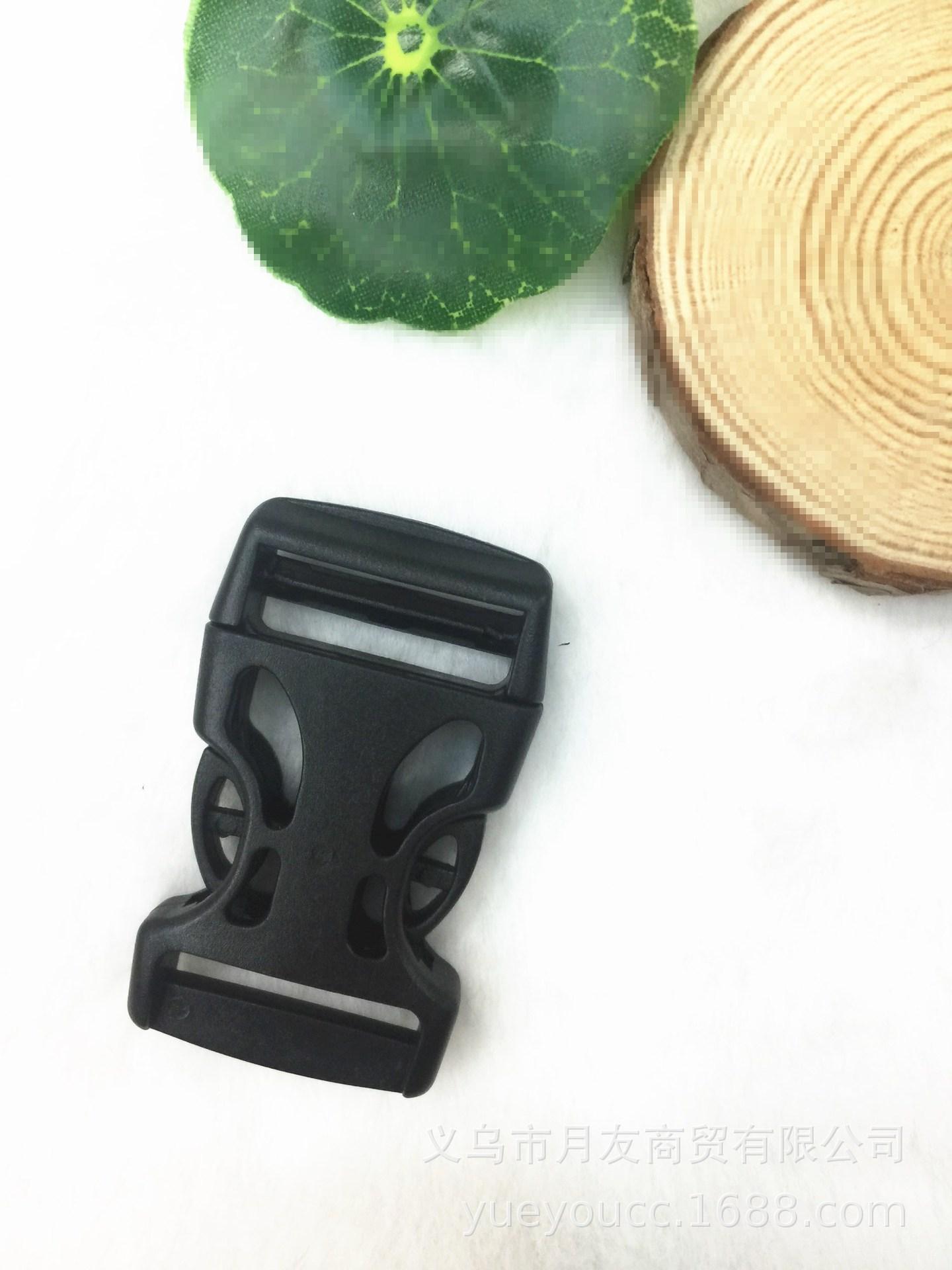 Wholesale of hiking backpacks, webbing buckles, luggage accessories details Picture