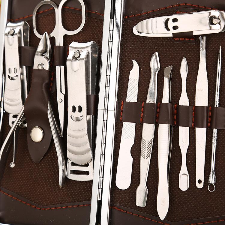 Beauty and nail care tools set, 12-piece smiling face set, nail clippers and nail knives set, customized nail care and pedicure tools details Picture