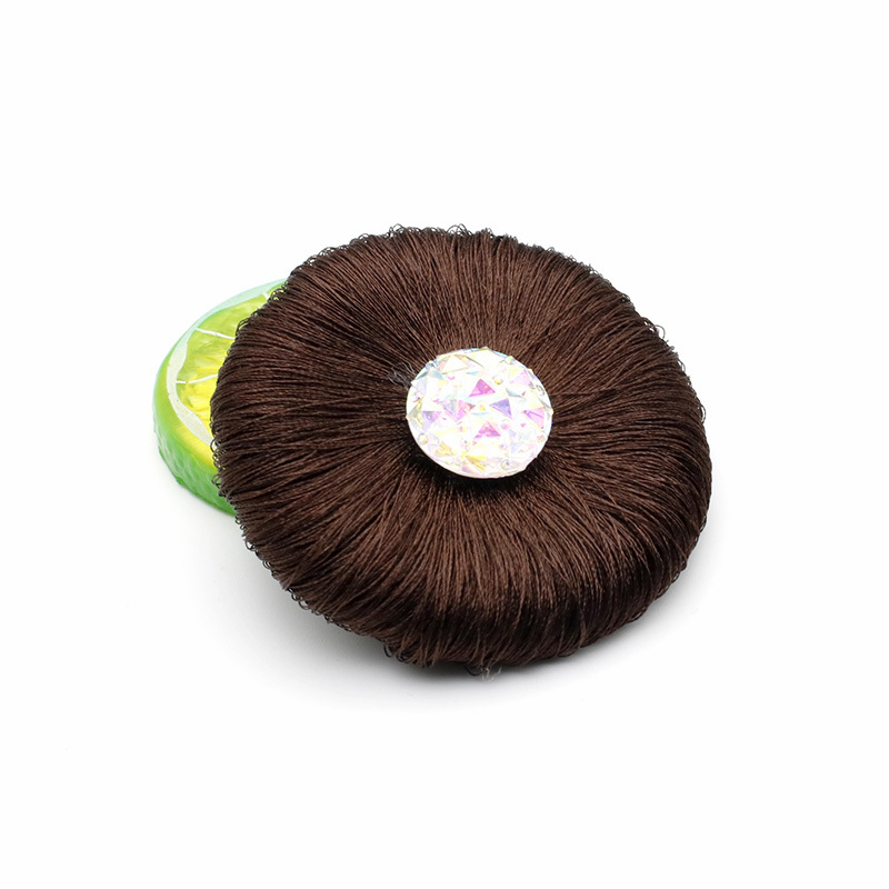 Direct Sales 6Cm Cotton Thread Disc Tassel Shoes Flower Coffee Color Sky Diamond Buckle Tassel Shoes Flower Manufacturers Wholesale Customization Application Scenario