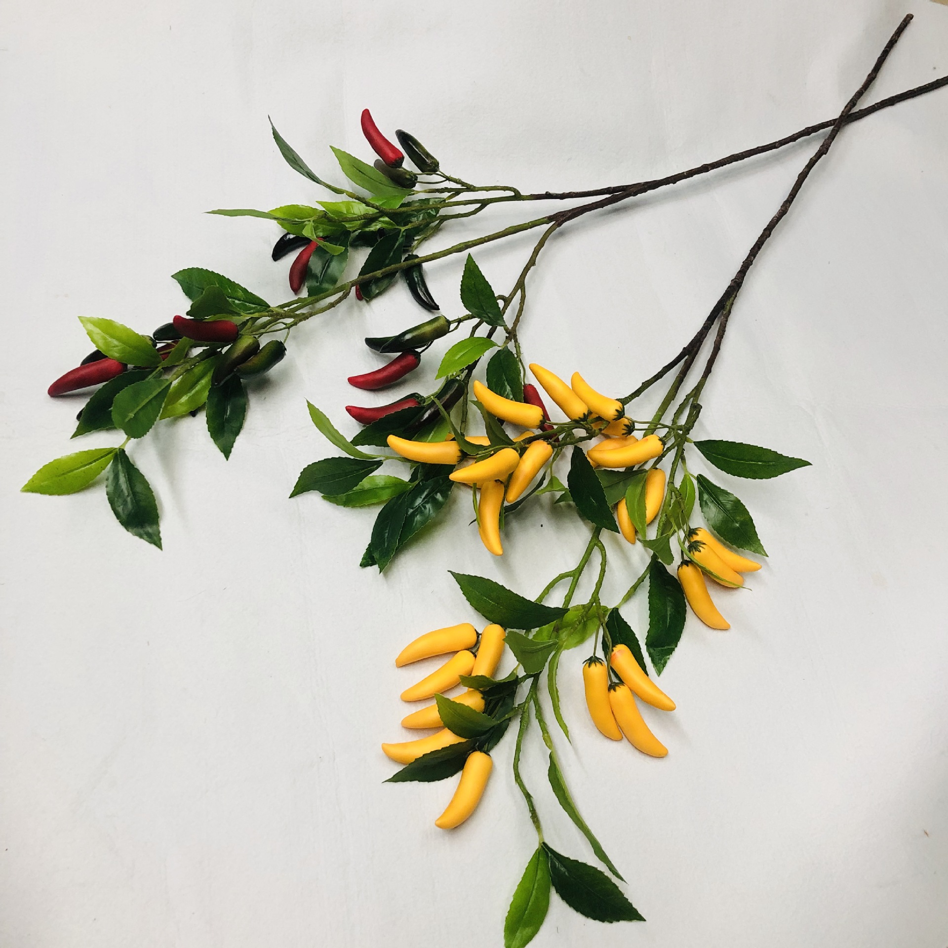 Simulated red fruit single branch, high-fidelity hawthorn branch, foam chili, busy mango, berry, loquat tree branch, simulated pomegranate Item Picture