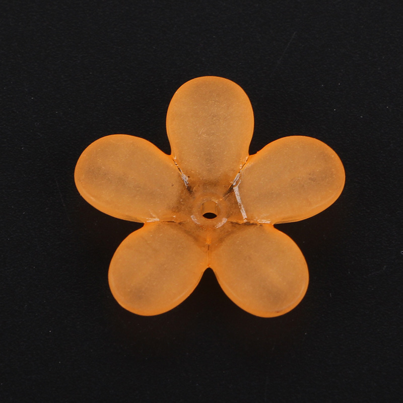 Factory direct sales of new frosted flower through-hole scattered beads material, sweet and fresh acrylic diy handcrafted undefined