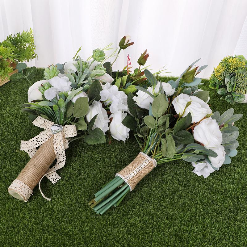 European-style simulated bride's bouquet, wedding bride's bouquet, white simulated rose, wholesale wedding supplies details Picture