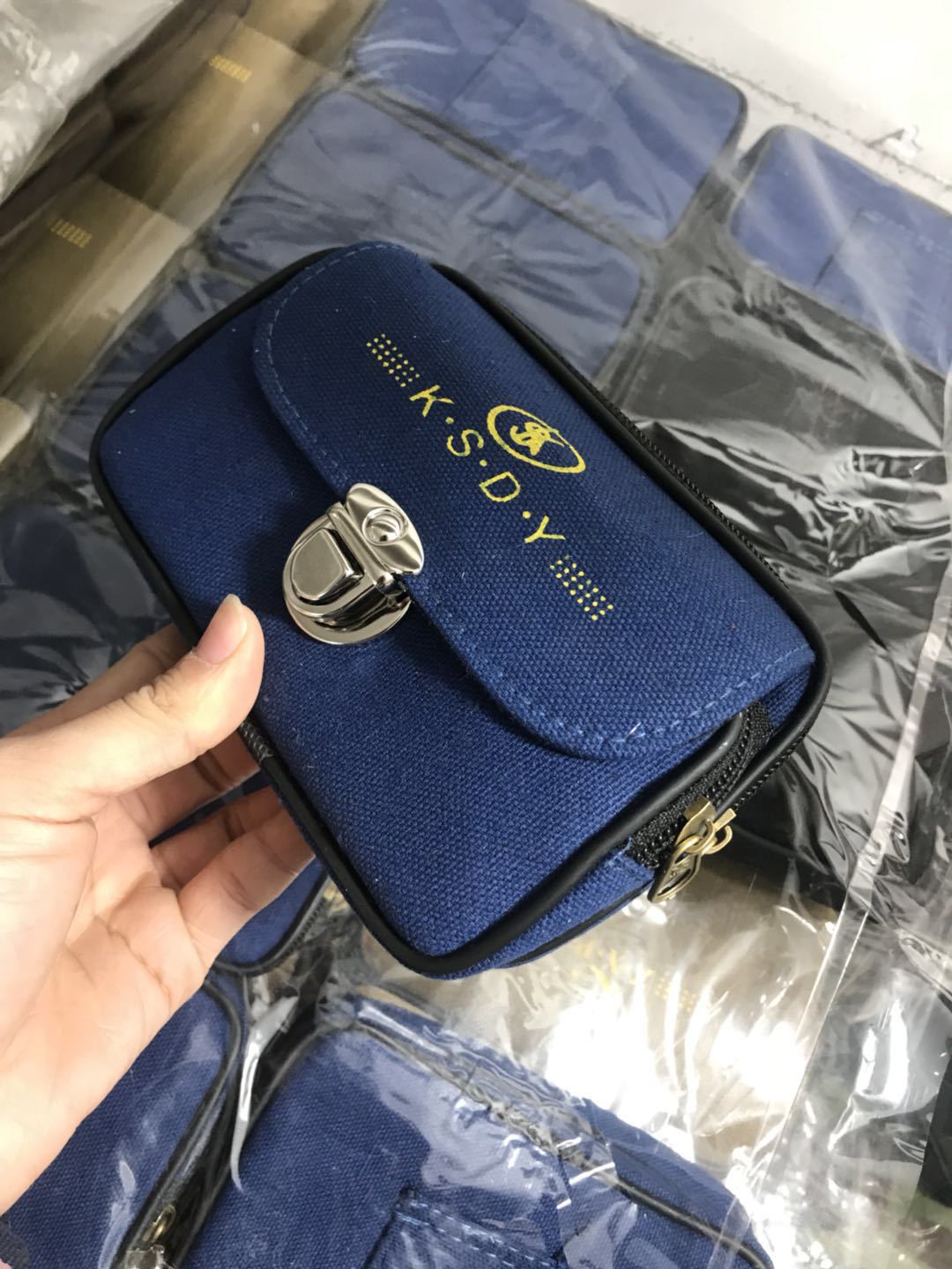 Multi-Function Interlock Horizontal Leisure Hanging Bag Men's Mobile Phone Bag Wear Belt Belt Belt Canvas Wear-Resistant Manufacturers Wholesale undefined